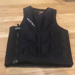 Nevin water skiing life jacket